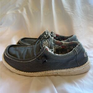 Blue Hey Dude Wally stretch men’s 9 Casual Slip-On loafer Shoes